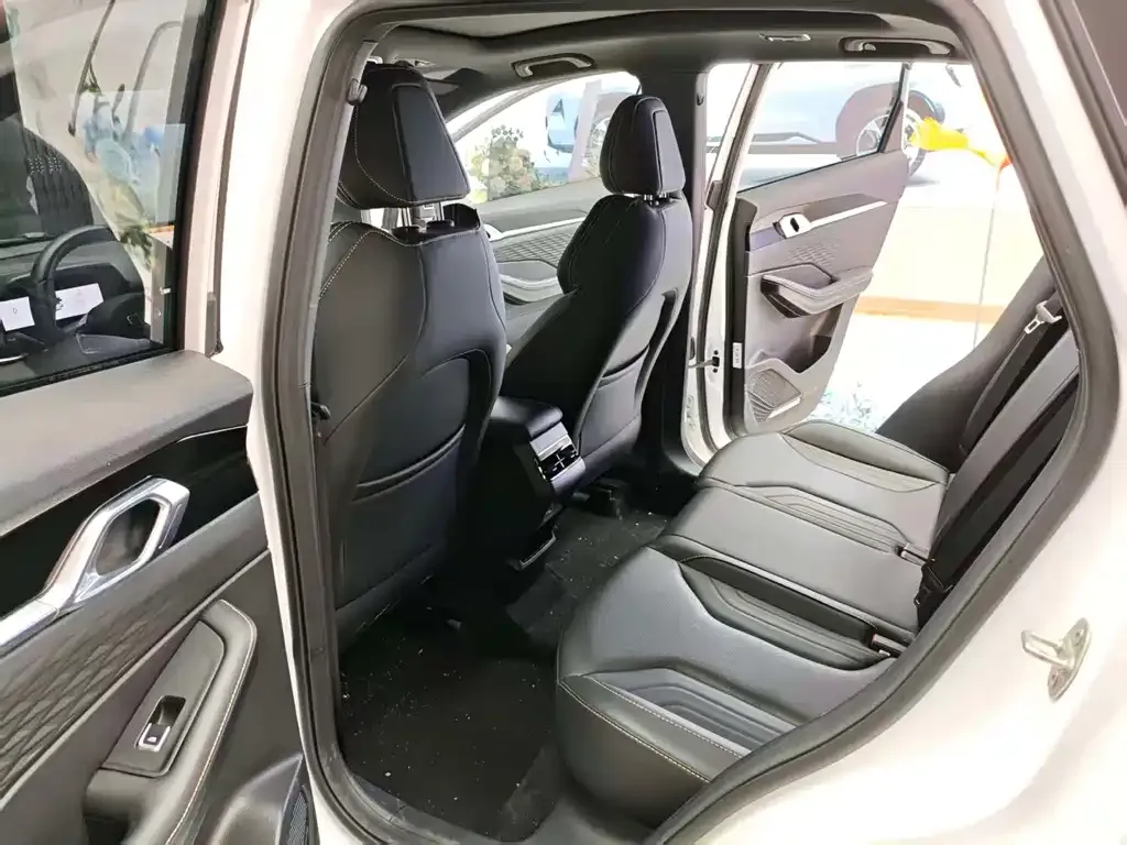 Geely Binyue 2024 из CN, фото 6