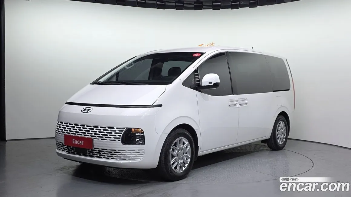 Hyundai Staria 2022 из KR, фото 1