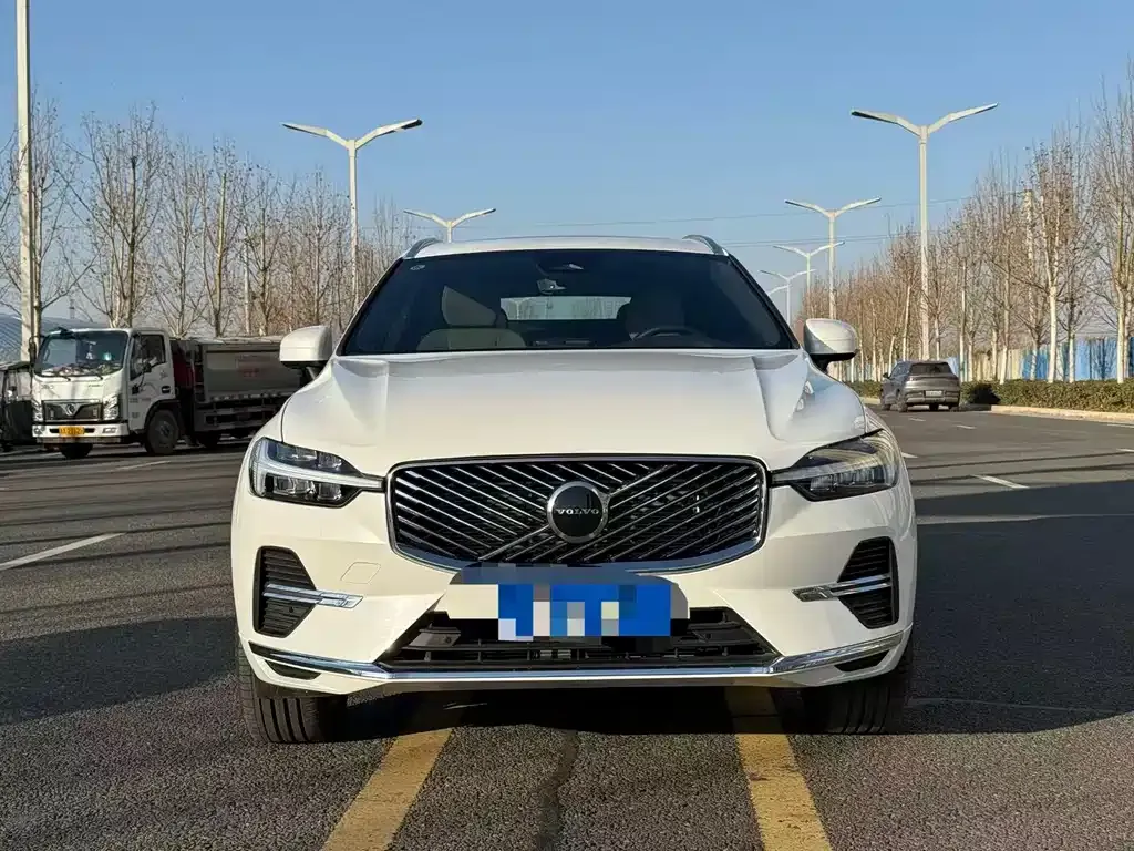 Volvo XC60 2025 из CN, фото 7