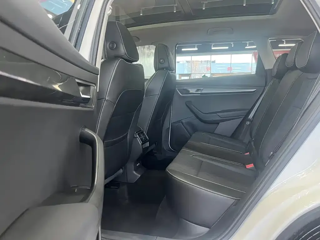 Skoda Karoq 2021 из CN, фото 7