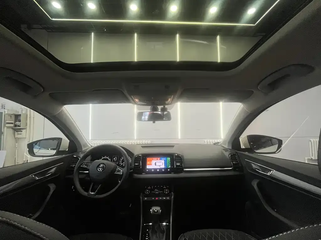 Skoda Karoq 2021 из CN, фото 2