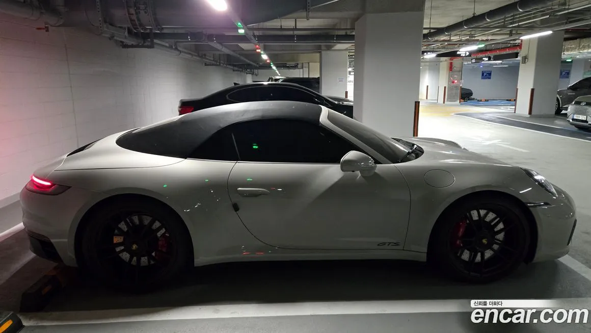 Porsche 911 2024 из KR, фото 8