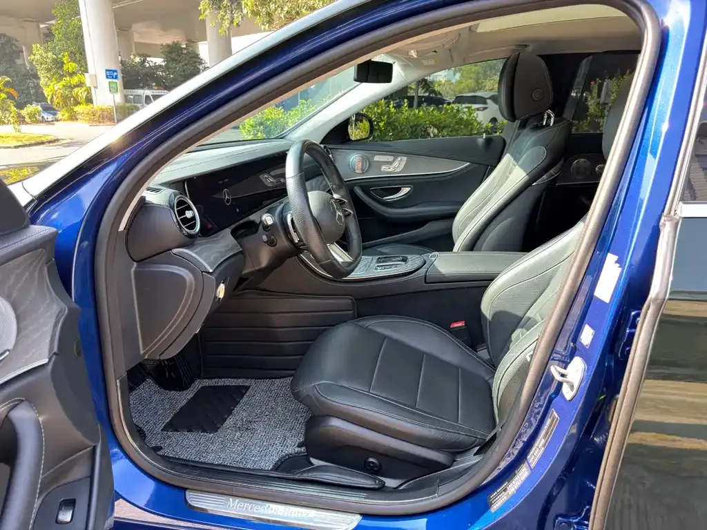 Mercedes-Benz E-Class 2022 из CN, фото 5
