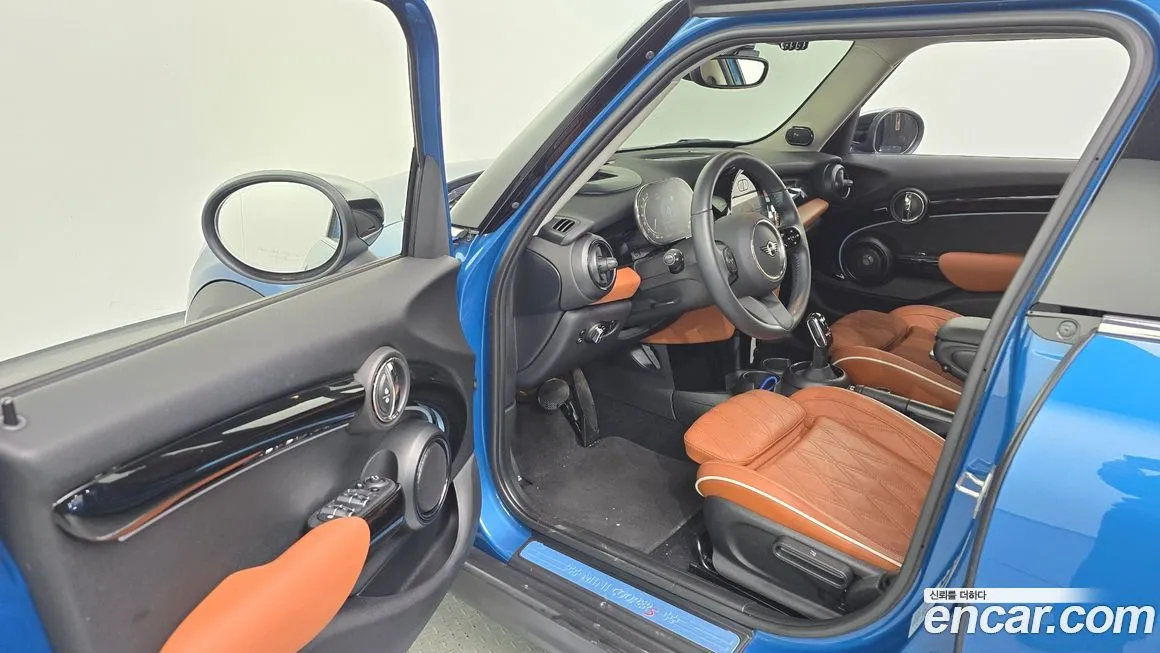 Mini Cooper 2023 из KR, фото 10