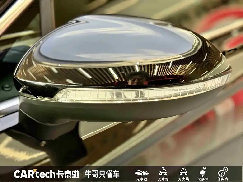 Volkswagen Magotan 2023 из CN, фото 2