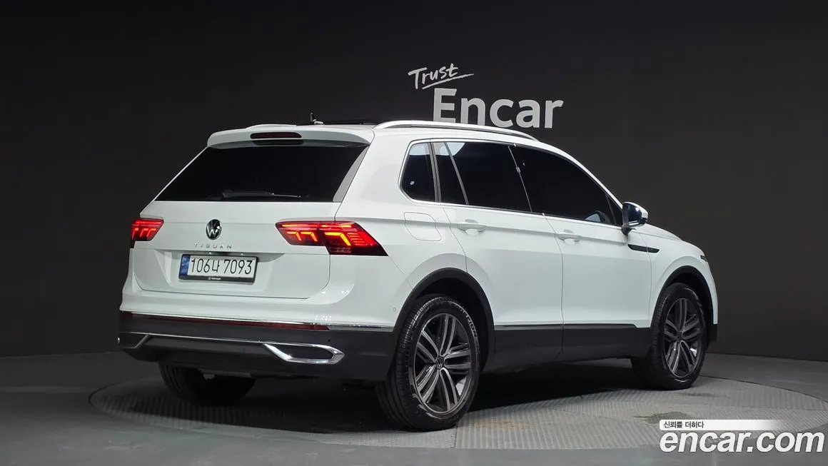 Volkswagen Tiguan 2023 из KR, фото 2
