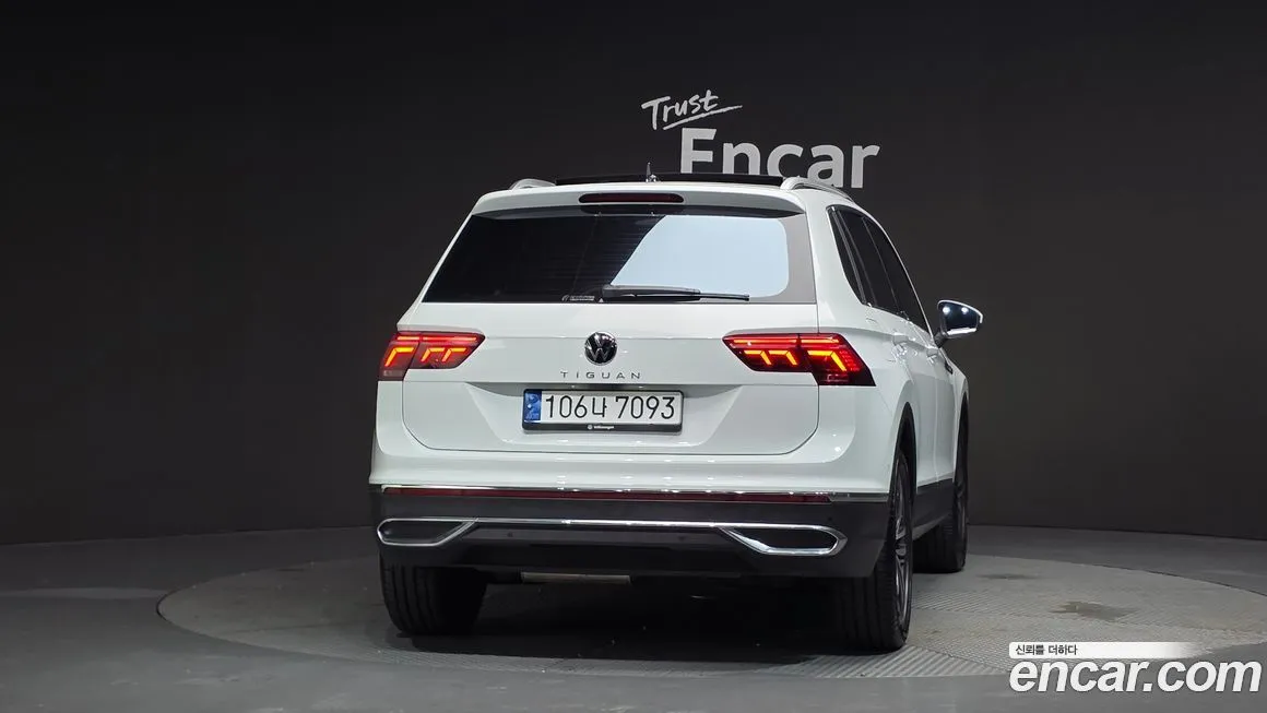 Volkswagen Tiguan 2023 из KR, фото 3