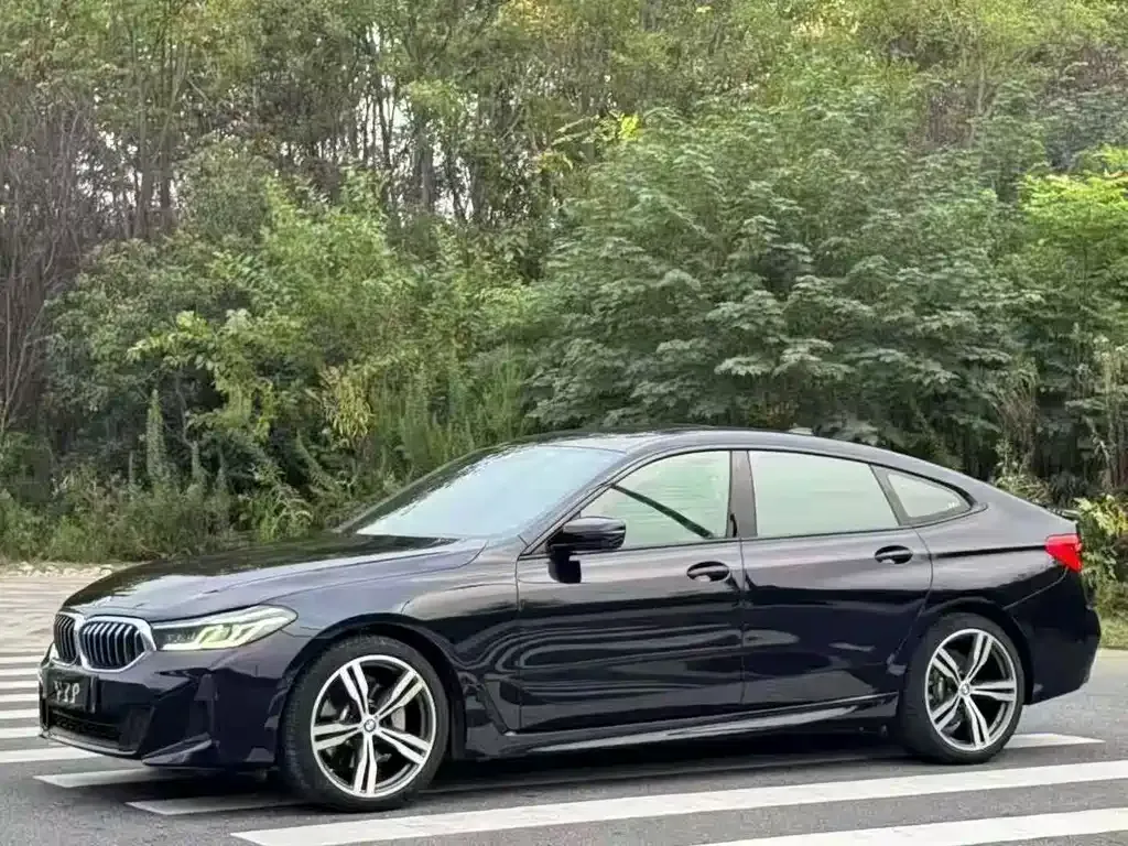 BMW 6 Series GT 2022 из CN, фото 1