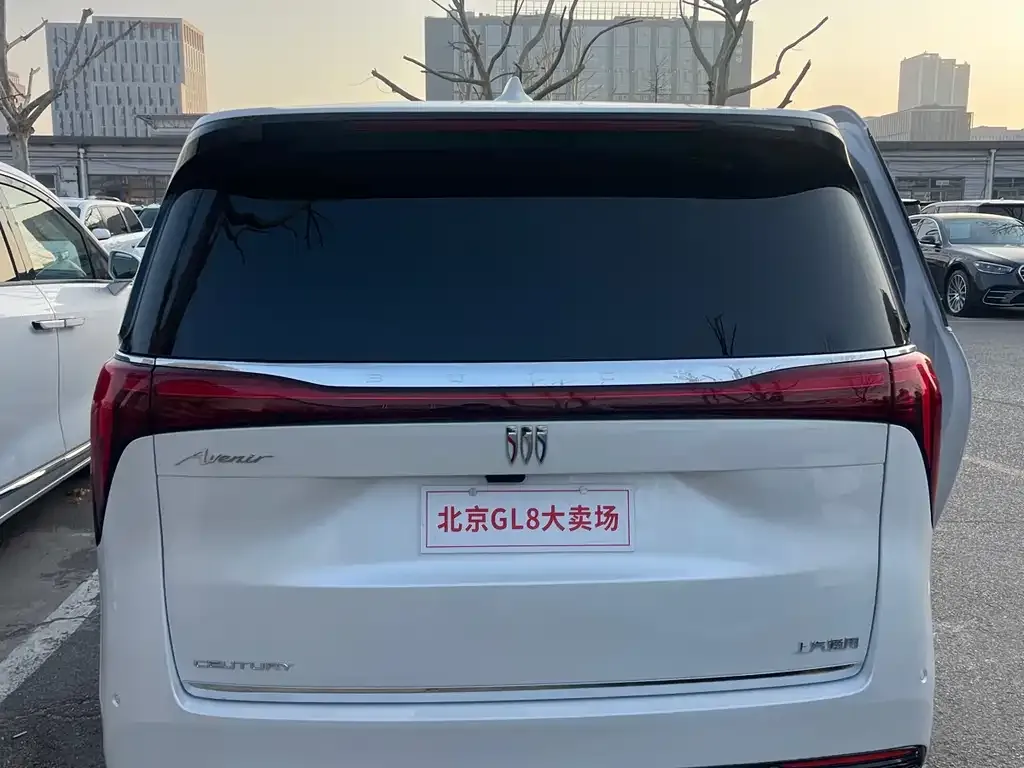 Buick Century 2024 из CN, фото 4
