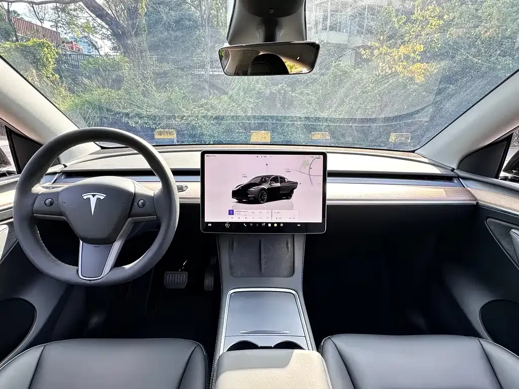 Tesla Model Y 2023 из CN, фото 7