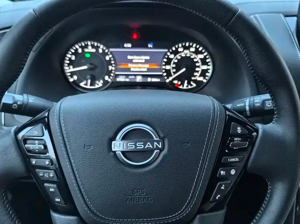 Nissan Patrol — фото 8