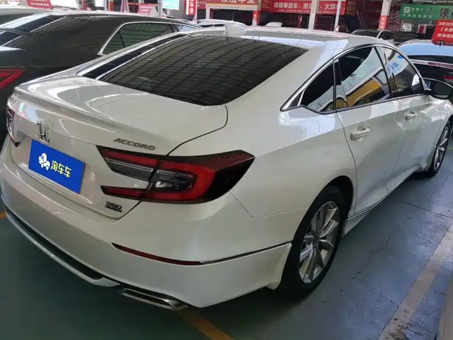 Honda Accord 2023 из CN, фото 8