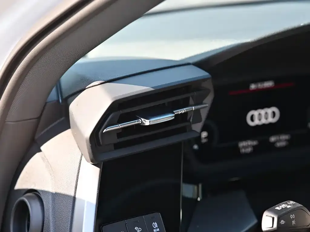 Audi A3 — фото 2