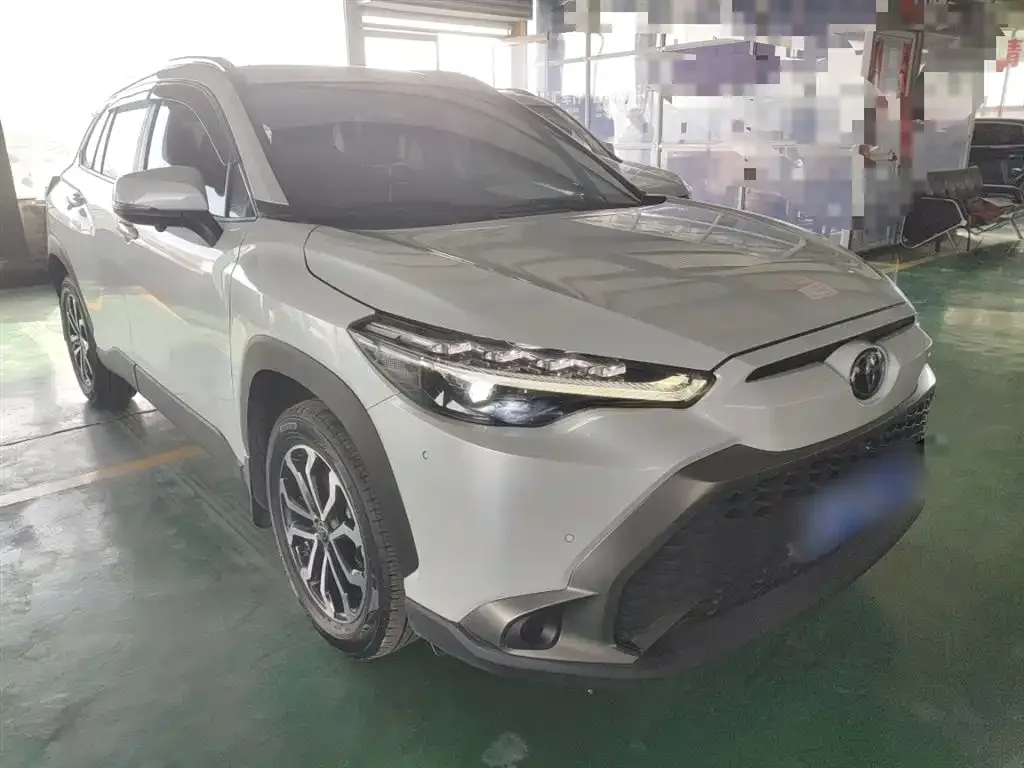 Toyota Frontlander 2023 из CN, фото 4