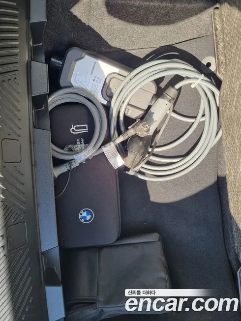 BMW i5 — фото 2
