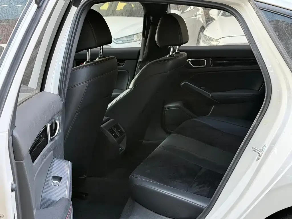 Honda Civic — фото 3