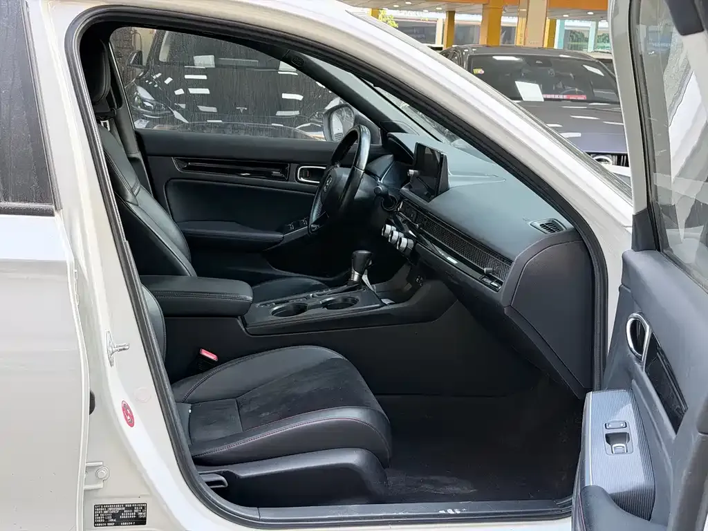 Honda Civic — фото 4