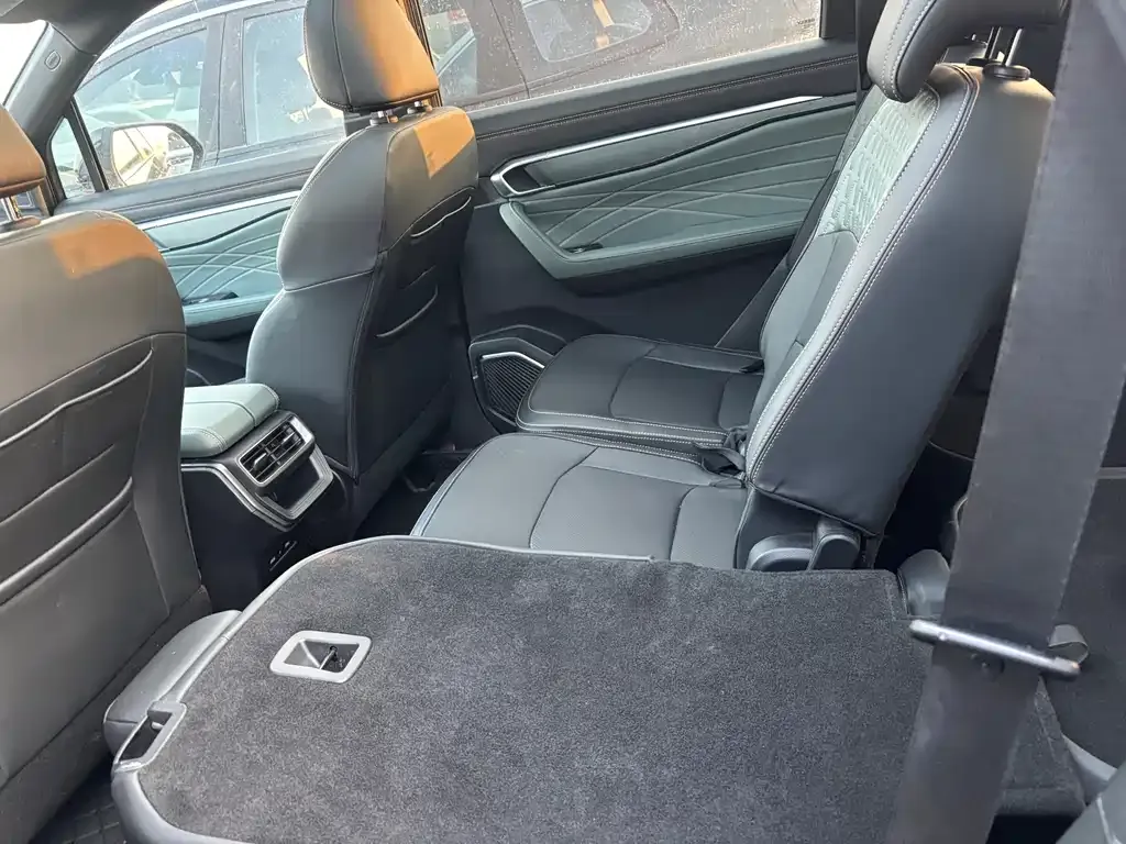 Geely Haoyue L 2024 из CN, фото 7