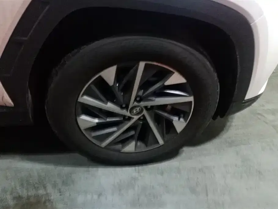 Hyundai Tucson 2023 из CN, фото 5