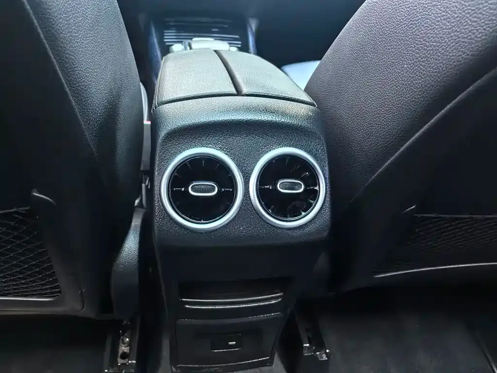 Mercedes-Benz GLA 2022 из CN, фото 7