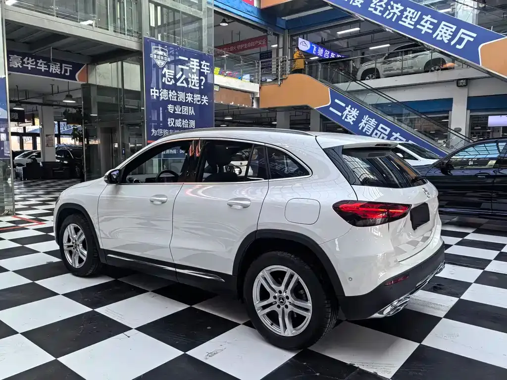 Mercedes-Benz GLA 2022 из CN, фото 8
