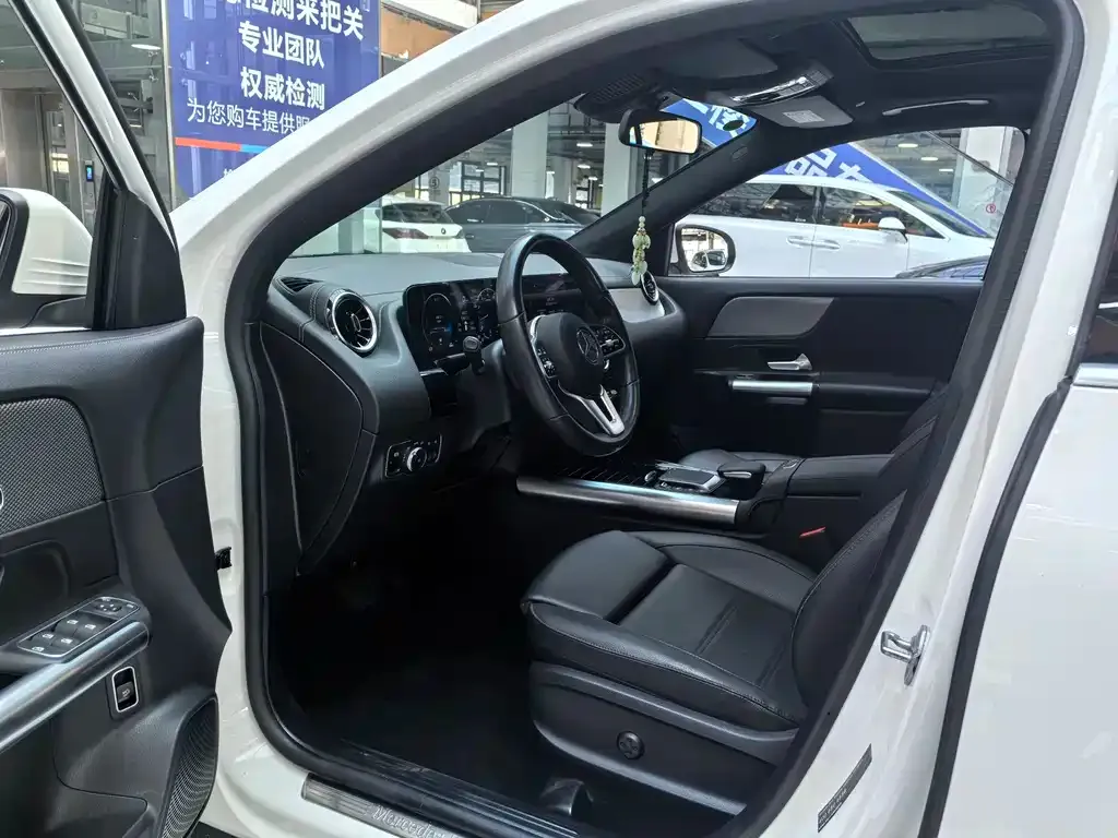Mercedes-Benz GLA 2022 из CN, фото 2