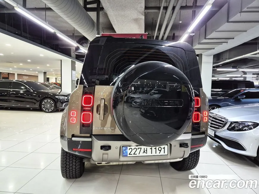 Land Rover Defender 2025 из KR, фото 8