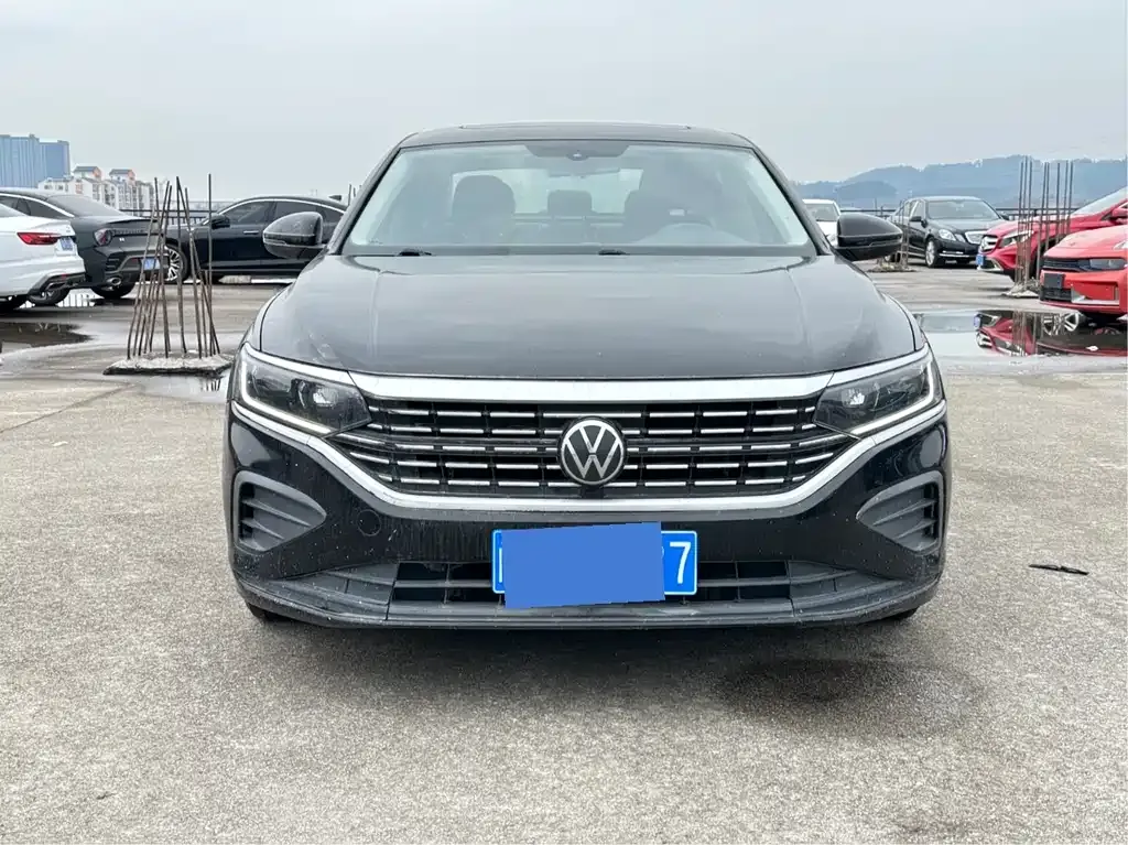 Volkswagen Passat — фото 5
