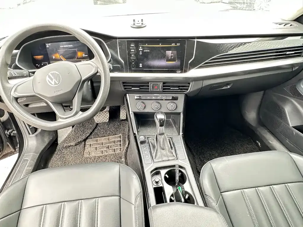 Volkswagen Passat — фото 4