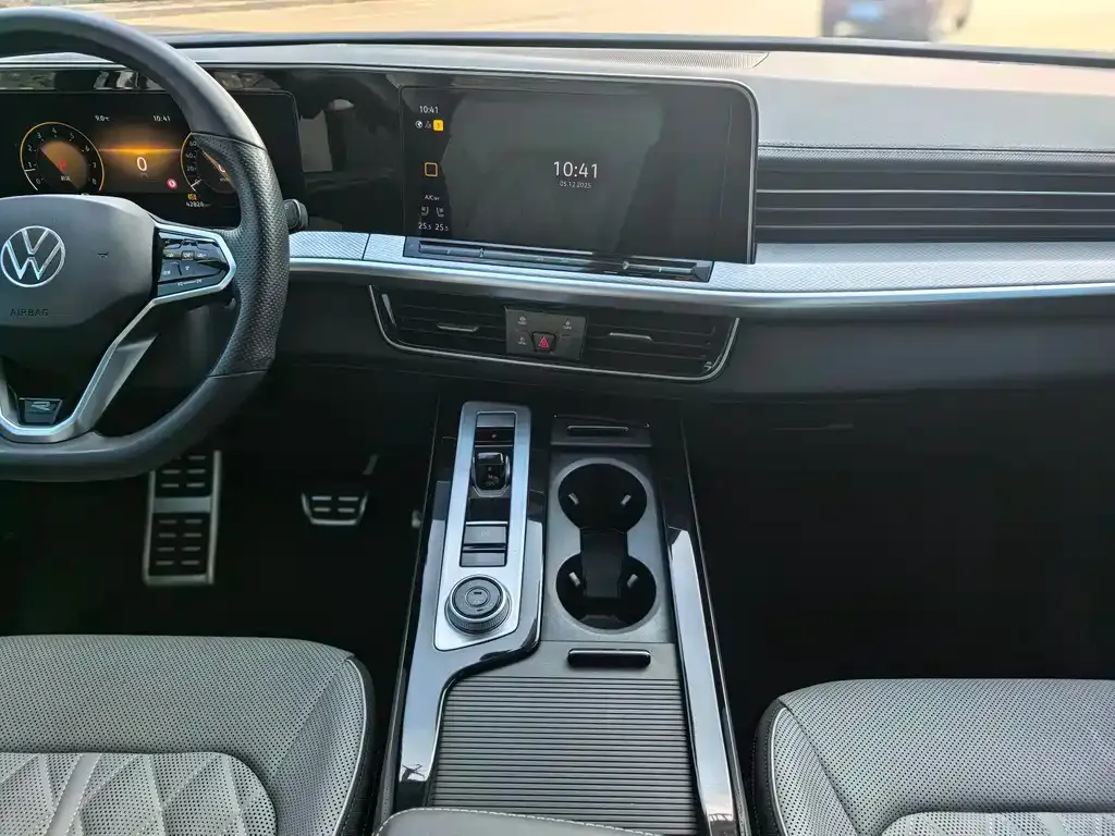 Volkswagen Tavendor 2023 из CN, фото 3