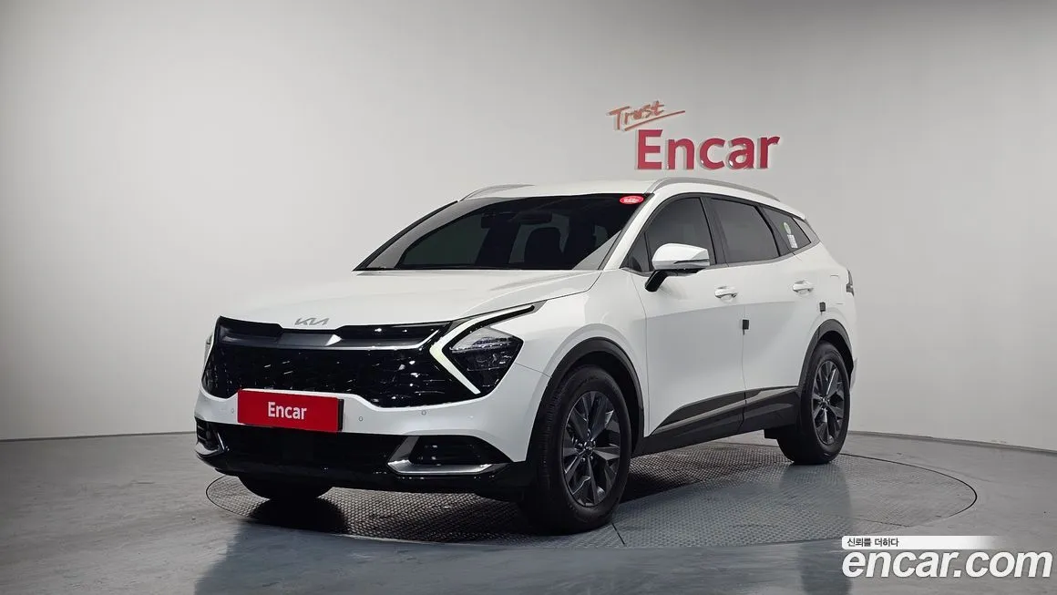 Kia Sportage — фото 1