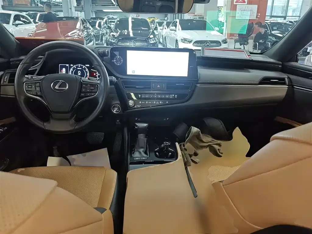 Lexus ES 2024 из CN, фото 8