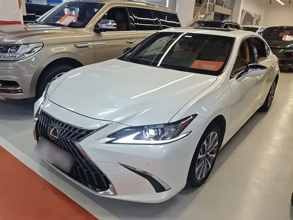 Lexus ES 2024 из CN, фото 6