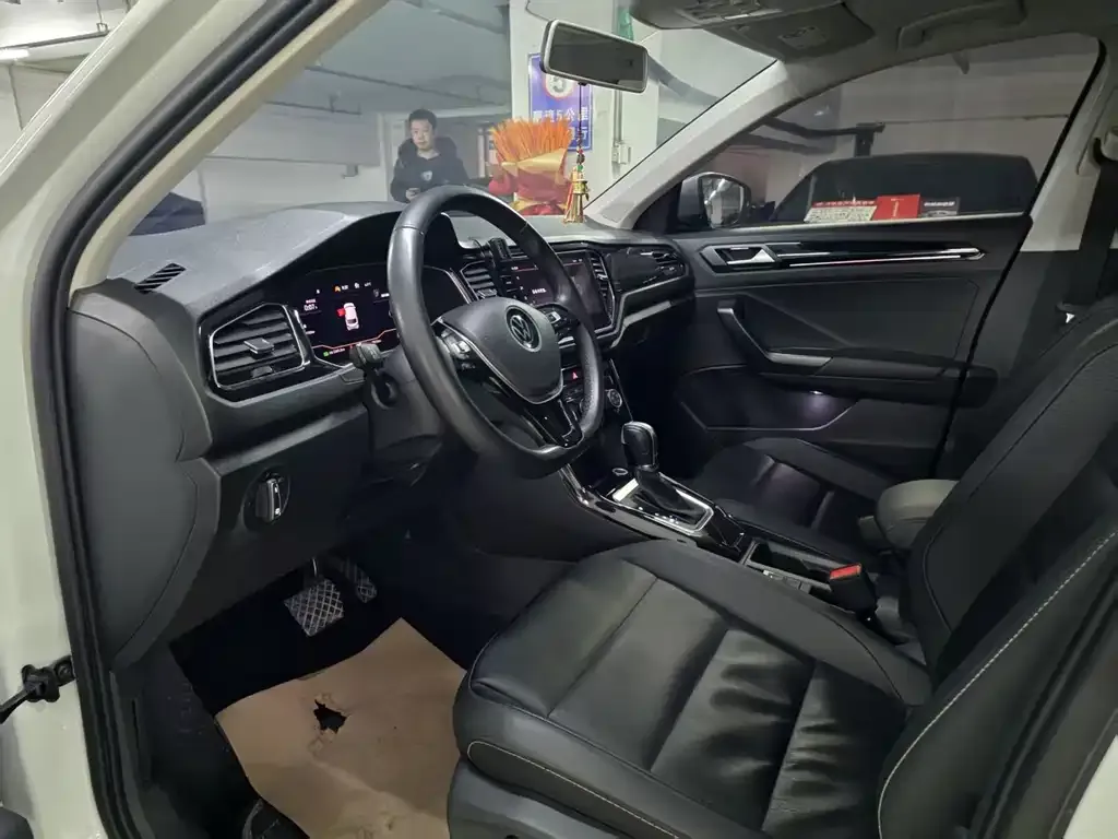 Volkswagen T-Roc 2022 из CN, фото 6