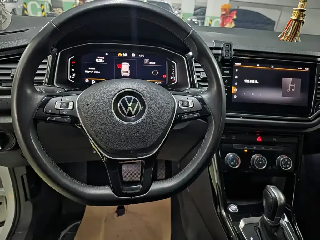 Volkswagen T-Roc 2022 из CN, фото 9
