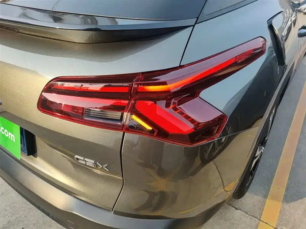 Citroen C5 X 2022 из CN, фото 8