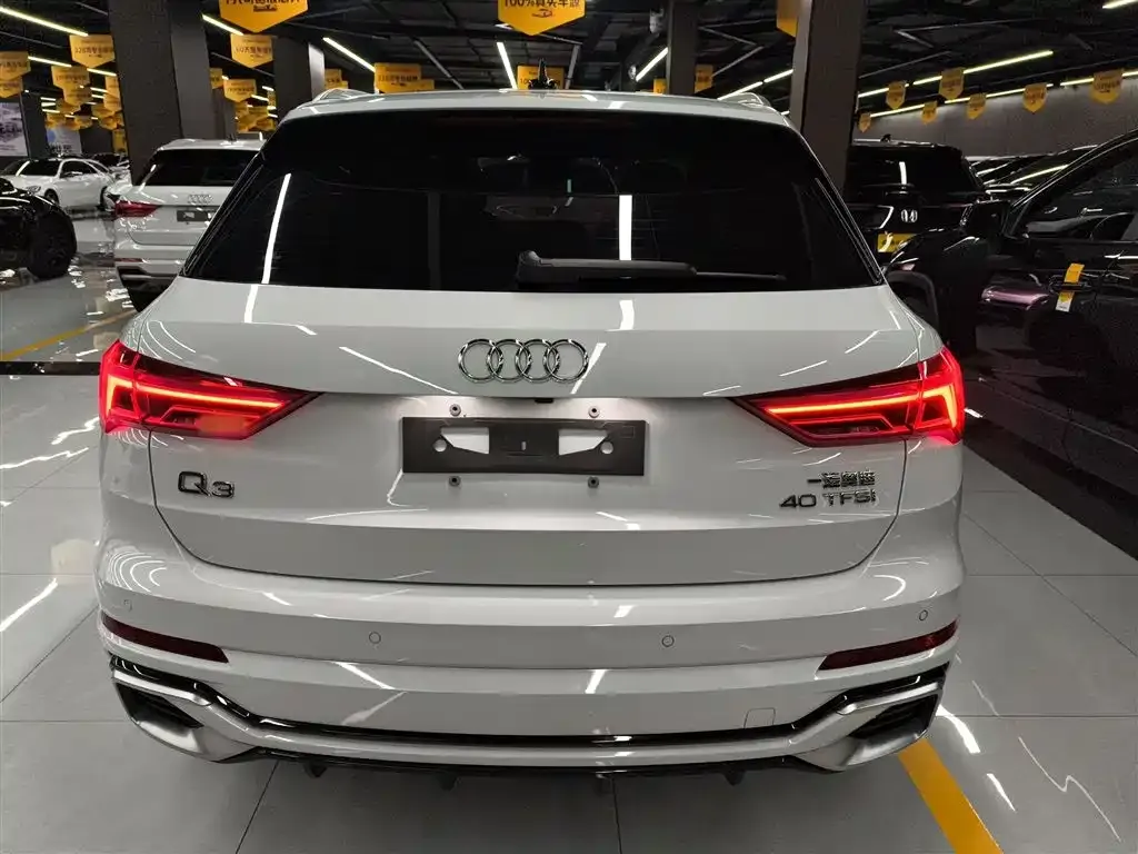 Audi Q3 2023 из CN, фото 5