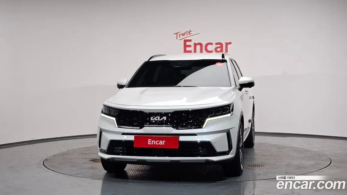 Kia Sorento — фото 5