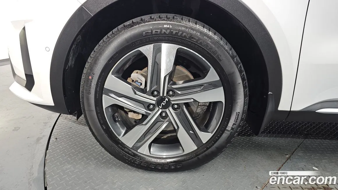 Kia Sorento — фото 3