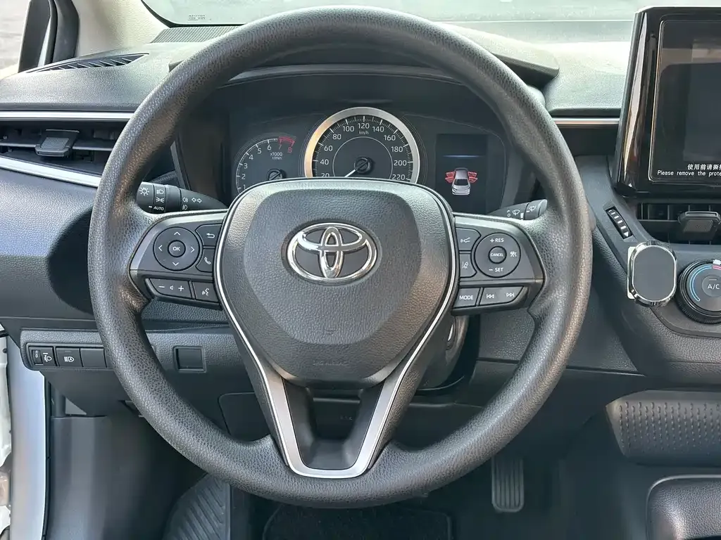 Toyota Corolla 2023 из CN, фото 7