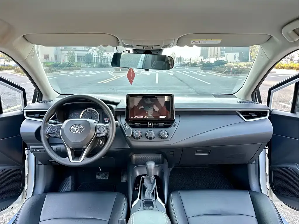 Toyota Corolla 2023 из CN, фото 8