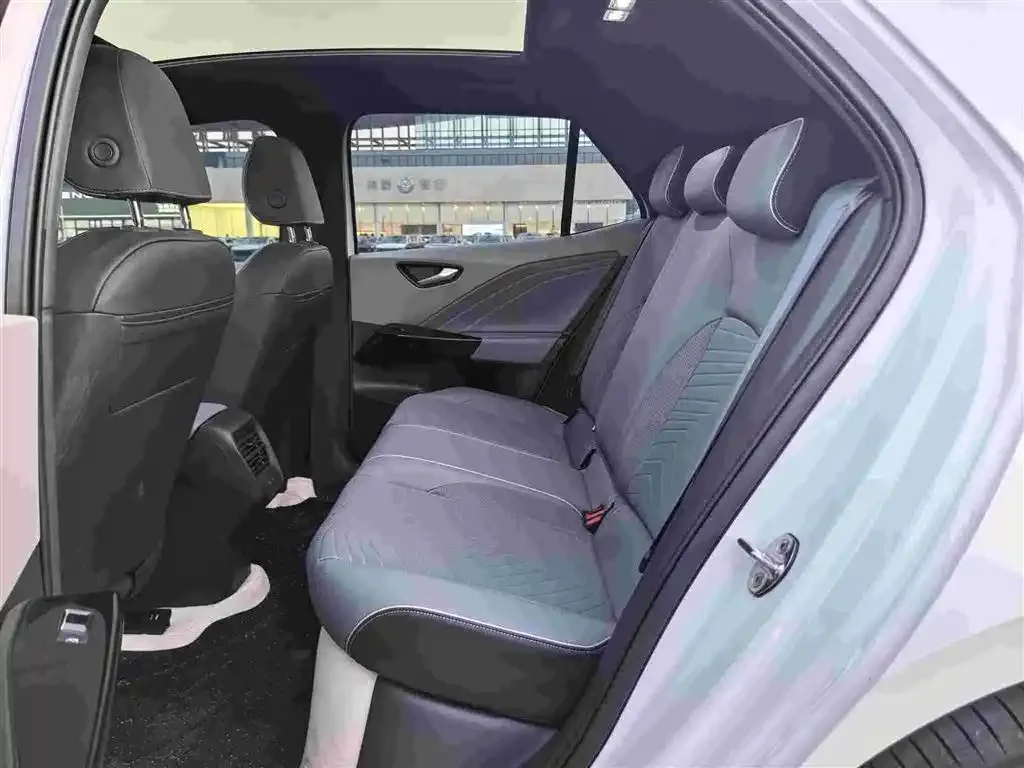 Volkswagen ID.3 2025 из CN, фото 8