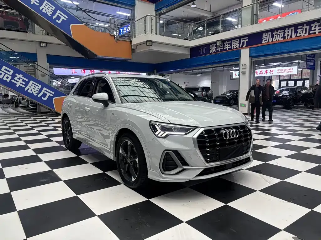 Audi Q3 2021 из CN, фото 6