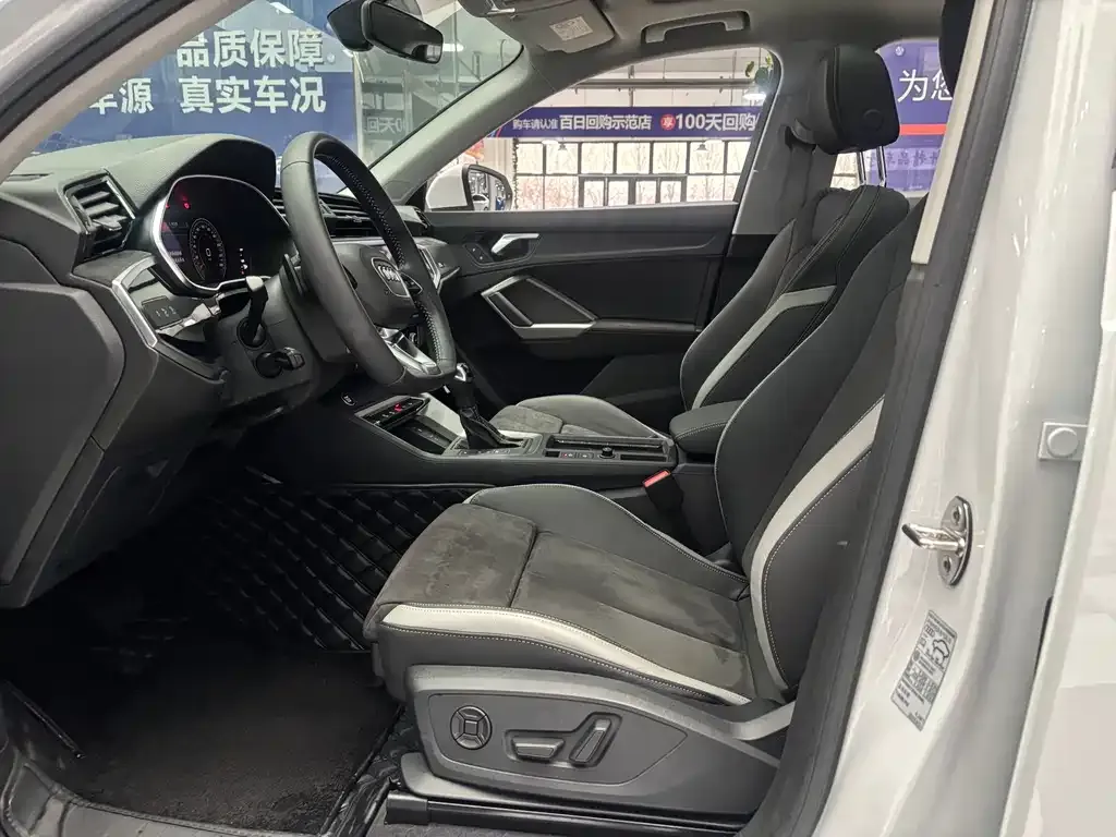 Audi Q3 2021 из CN, фото 9