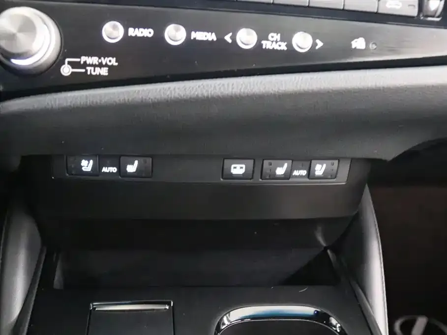 Lexus ES 2024 из CN, фото 2