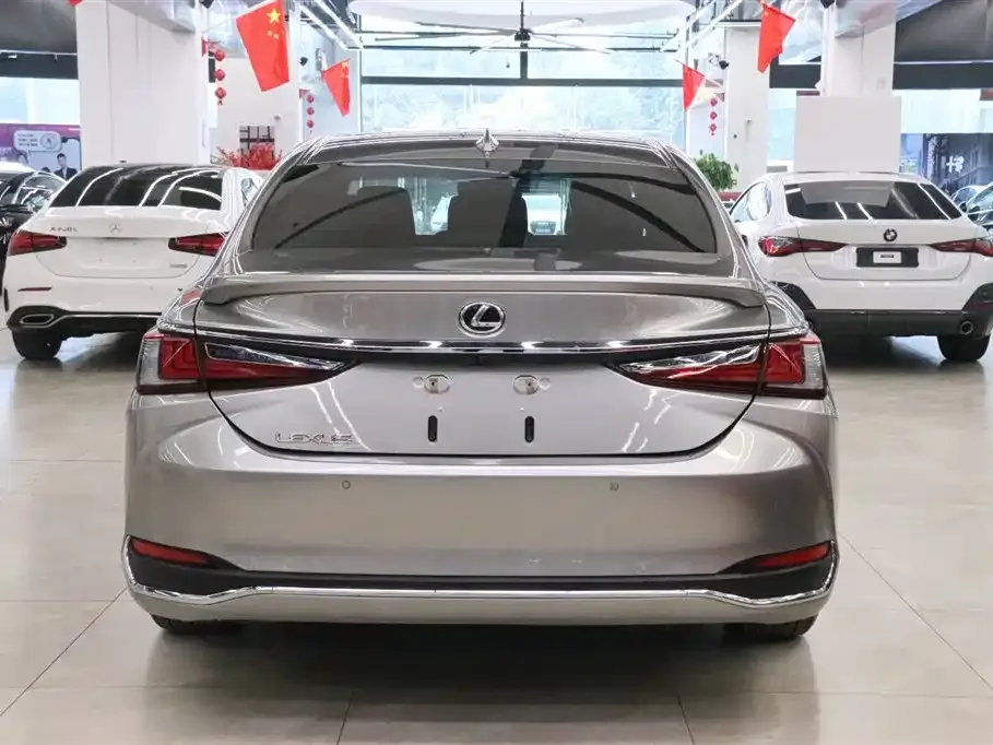 Lexus ES 2024 из CN, фото 10