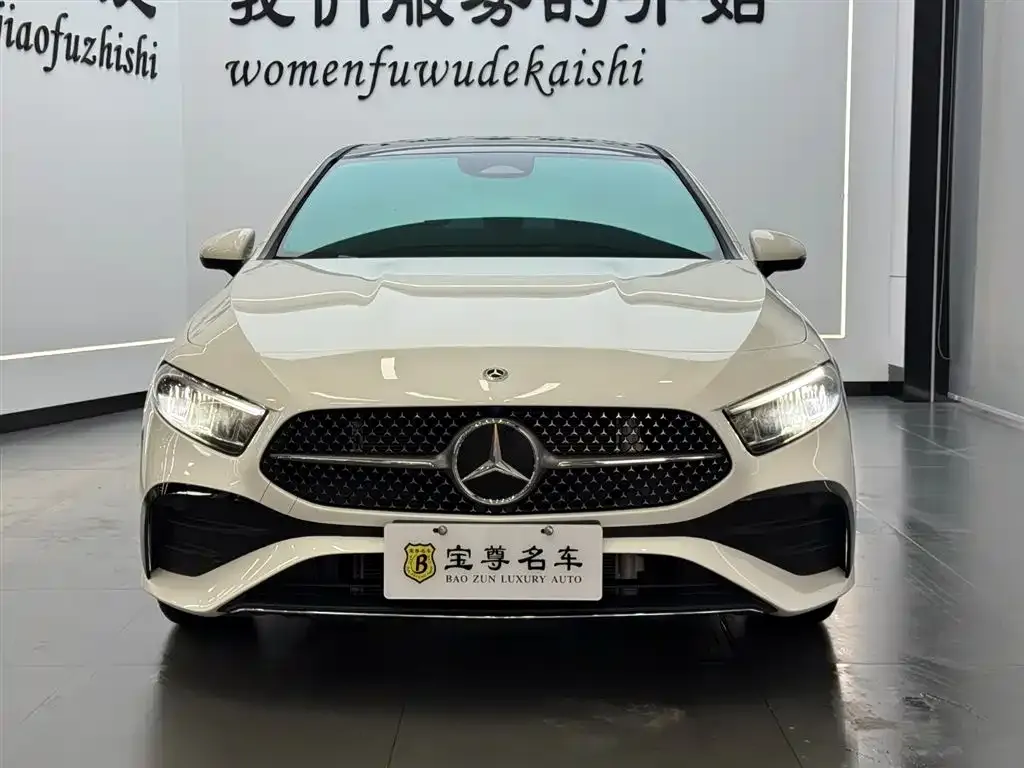Mercedes-Benz A-Class 2025 из CN, фото 1