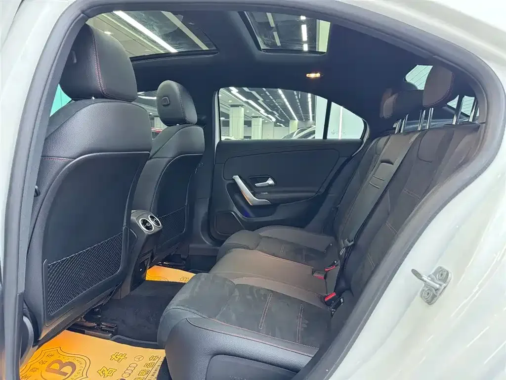 Mercedes-Benz A-Class 2025 из CN, фото 6