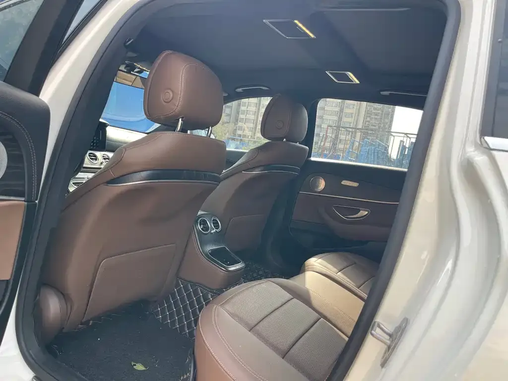 Mercedes-Benz E-Class 2021 из CN, фото 4