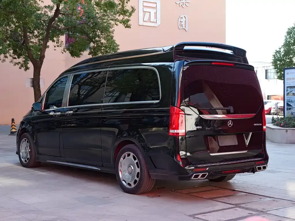Mercedes-Benz V-Class 2022 из CN, фото 2